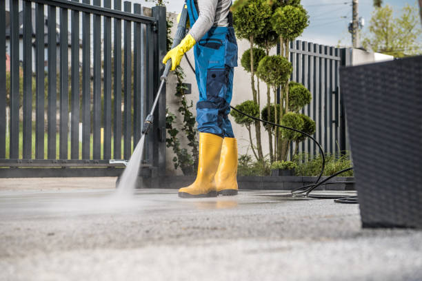 Best Residential Pressure Washing Services  in Huntington Station, NY